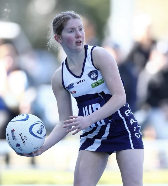 Concussion patient Mackenzie playing netball