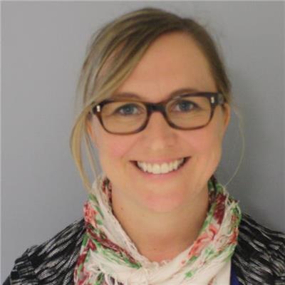 photo of Denise Tsoutras